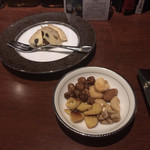 バー キュラソー - チャーム