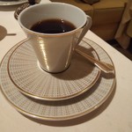 ロオジエ - コーヒー。アビランドのカップ&ソーサーが素敵