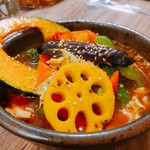 アジアンスープカリー べす - 2019/10  チキン野菜カリー4番