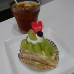 Felice - シャインマスカットと、アイスティー。