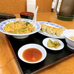 餃子の王将 - ホウタマ丼定食