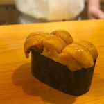 鮨 あらい - ムラサキウニ