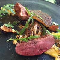 ラ・ボンヌターブル - 