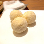 Crony - フルムダンベールのチーズ