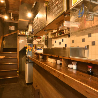 Jin Bay ジンベイ 桜木町 立ち飲み居酒屋 バー ネット予約可 食べログ Jin Bay ジンベイ 桜木町 立ち飲み居酒屋 バー ネット予約可 食べログ