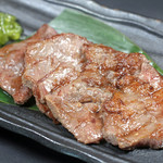 お好み焼 ゆかり - 厚切り牛タン塩焼