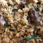 香港料理　濱龍 - 牛肉カレー焼飯接写