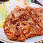 あかり食堂 - とんかつ定食・とんかつアップ