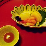 刺身は梅肉で食べる