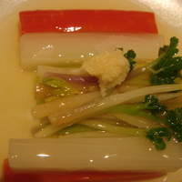 室町 和久傳 - 野菜の煮物（金時人参、うどなど）