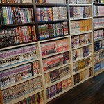 Ramensunagoya - なかなかの蔵書。「めぞん一刻」が読みたかった。