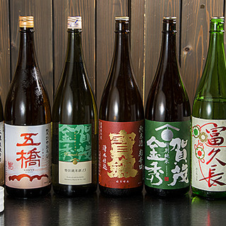 Hiroshima prefecture's local sake and seasonal sake are available weekly! Plenty of standard drinks too