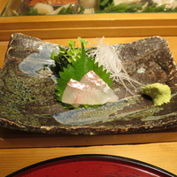 すし屋のさい藤 札幌本店 - ひらめ