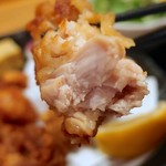 Fuuraibou - 若鶏唐揚げ定食（800円）
      