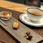 デセールアンアシェット - お菓子、紅茶