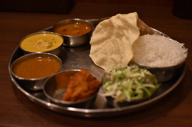 南インド料理ダクシン 八重洲店 京橋 インドカレー ネット予約可 食べログ