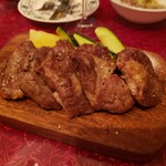 イリア・クエスタ - 