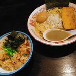 中華ソバ 伊吹 - 