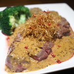 豊栄 - 牛ランプ肉の黒胡椒醬ソース