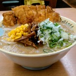 オーモリラーメン - みそとんかつラーメン