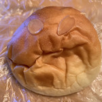 117127928 - クリームパン