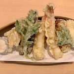 お食事処 なごみ - なごみ天ぷら盛り合せ ¥790