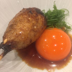 鳥田中 - すでに一品料理の域に達した感のあるつくね　タレとの相性が最高です