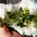 Masuya - おにぎり「野沢菜」の断面アップショー