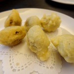 ダイニング・ウイズ・ワイン　そむりえ亭 - 2012年2月撮影　突出しオリーヴのフリット