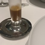 ル・マンジュ・トゥー - 