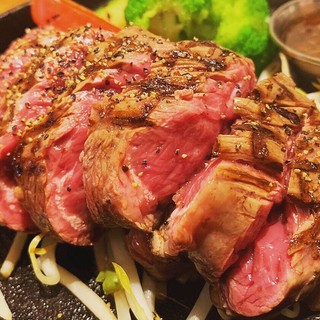 赤身肉ステーキ1180円～