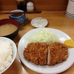 とんかつ山家 - ロースかつ定食