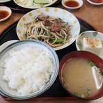 肉汁餃子のもりや - レバニラ定食2019.09.28