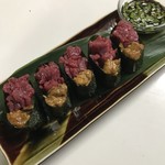 竜の巣 - 馬刺し軍艦