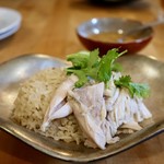 酒とタイ料理 ピッサヌローク - カオマンガイ