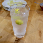 酒とタイ料理 ピッサヌローク - タイの焼酎レモンハイ