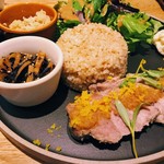 ハッコーズテーブル - 