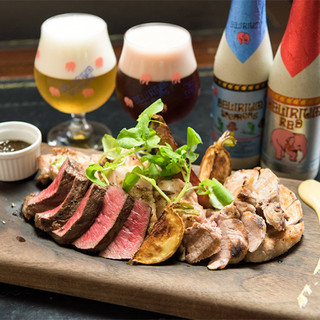 黒毛和牛や仙鳳趾牡蠣など、食材にこだわりの光る肉料理