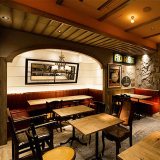 A semi-private room can be reserved for up to 20 people ◎ Enjoy your time with a beer in hand ♪