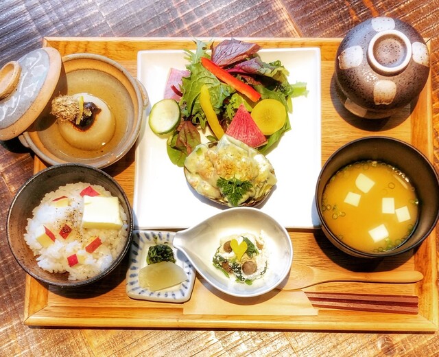 ランチメニュー 筥崎鳩太郎商店 ハコザキ キュウタロウショウテン 箱崎宮前 カフェ 食べログ ランチメニュー 筥崎鳩太郎商店 ハコザキ キュウタロウショウテン 箱崎宮前 カフェ 食べログ