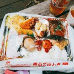 青山　ごはん亭 - デラックス弁当　開封前