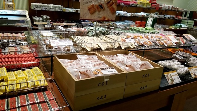 六花亭 ダイイチ白樺店（【旧店名】 花六花） - 柏林台（洋菓子）の写真