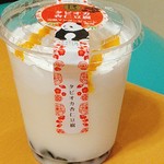 オーケー - ★★★タピオカ杏仁豆腐 200円 タピオカの歯ごたえはイマイチだが、杏仁豆腐と生クリームは旨いし合ってる。