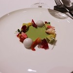 レストラン サンパウ - オマールエビのマルカド　ココナッツミルク、ピスタチオ