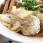 らぁ麺 紫陽花 - わんたんアップ