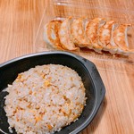 ぎょうざの満洲 - テイクアウトの炒飯&餃子セット  660円