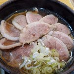 立喰いそば とんがらし - 上空から　鴨まみれそば