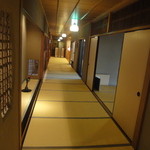 お宿　玉樹 - 畳敷きの廊下
