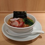 横濱 一品香 - ハーフラーメン