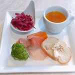 エッセンス テラスダイニングバー - 